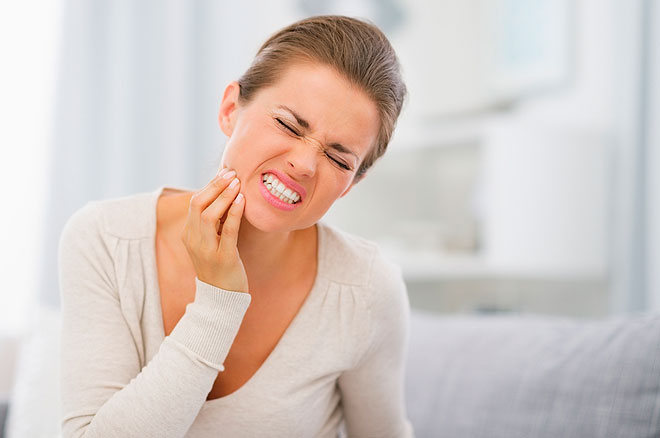 Лікування кісти зуба: симптоми, види та діагностика